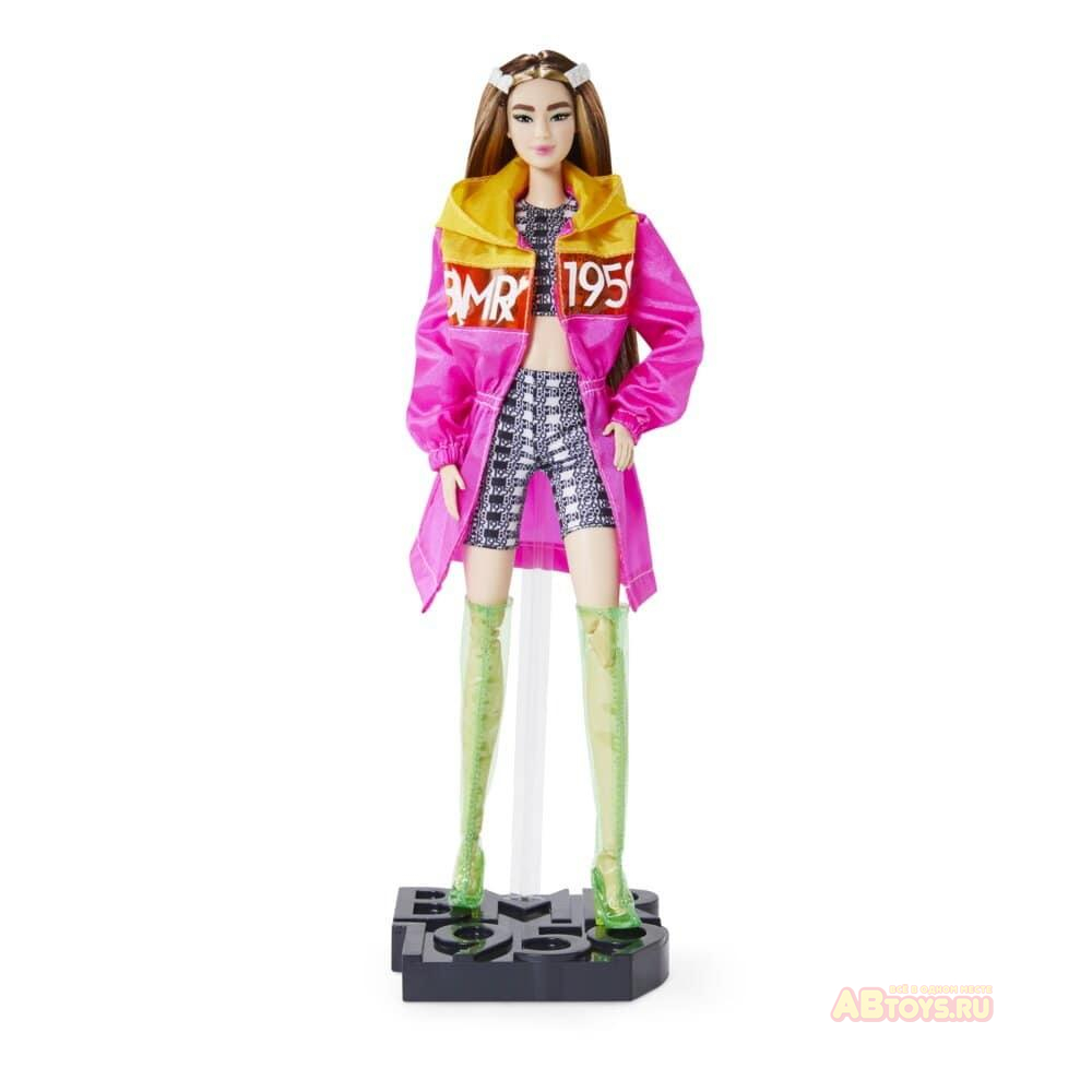 Кукла Mattel Barbie в розовом плаще BMR1959